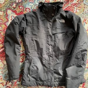 North face hyvent fleeced lined jacket small